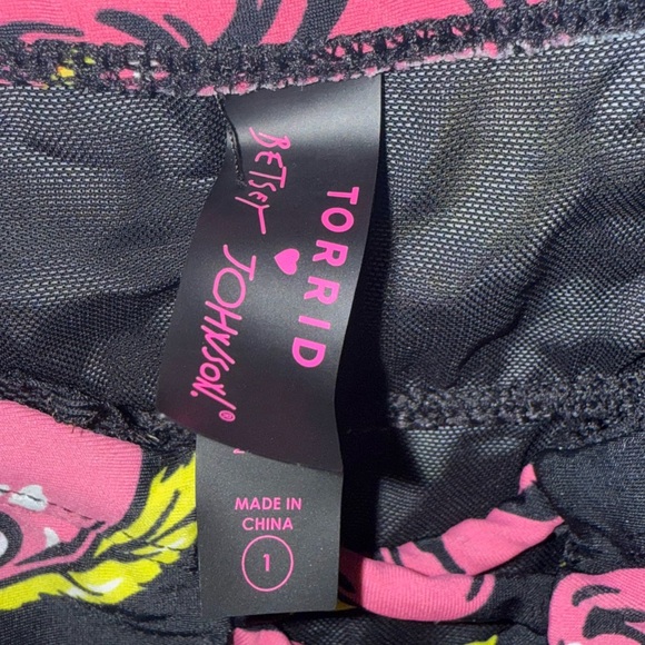 Torrid Betsy Johnson Floral Print Swimsuit - Picture 4 of 4